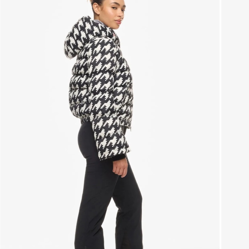 Perfect Moment Black and White Houndstooth Ski Jacket